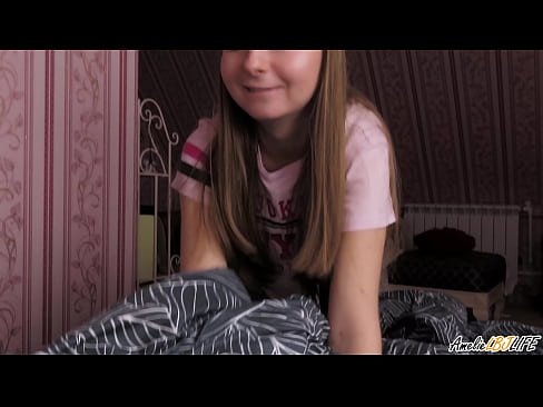 ❤️ Blondie nqus nws BFF qhov tob thiab tau Cum hauv nws lub qhov ncauj ❤️ Porno fb ntawm peb
